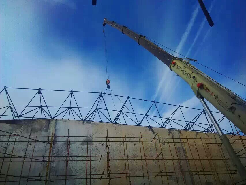 定州食堂网架结构工程